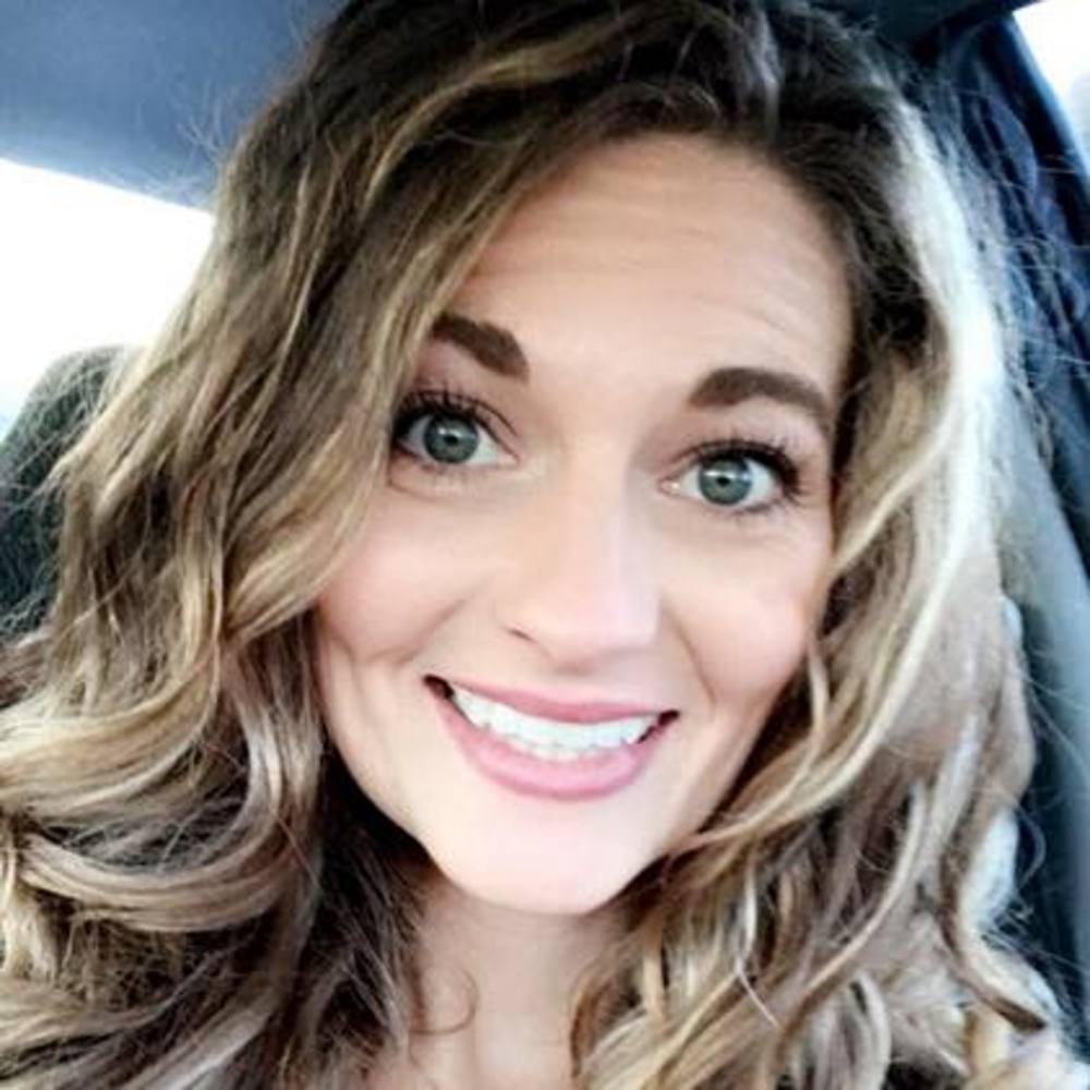 Meet your Posher, Kayla